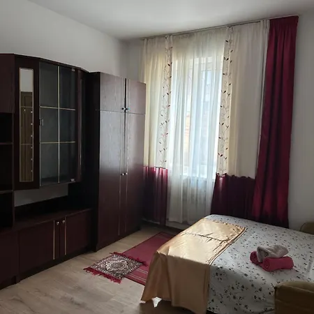 Мукачево Apartamento Mukácheve